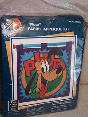 NEW “Pluto” Fabric Applique Kit USA Mickey Unlimited Disney 18X18 wall art